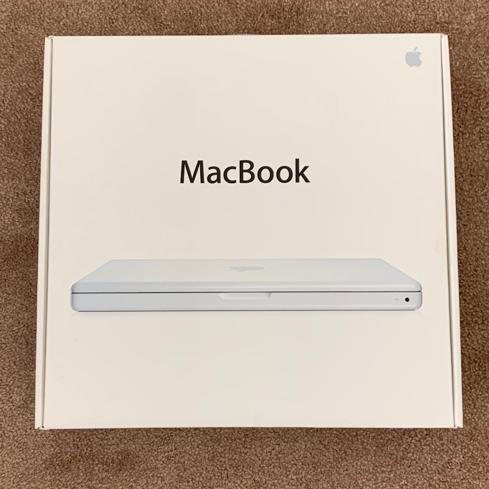 Apple MacBook Box (Empty) for Display/Nostalgia
